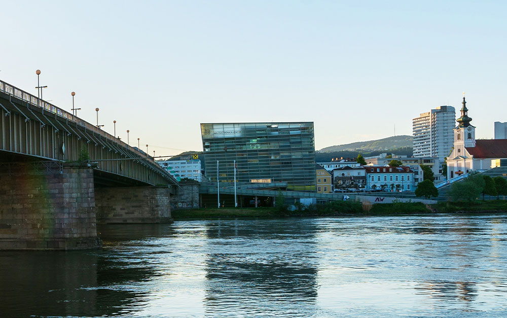 linz-location linz-location