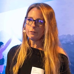 silvia unterer square