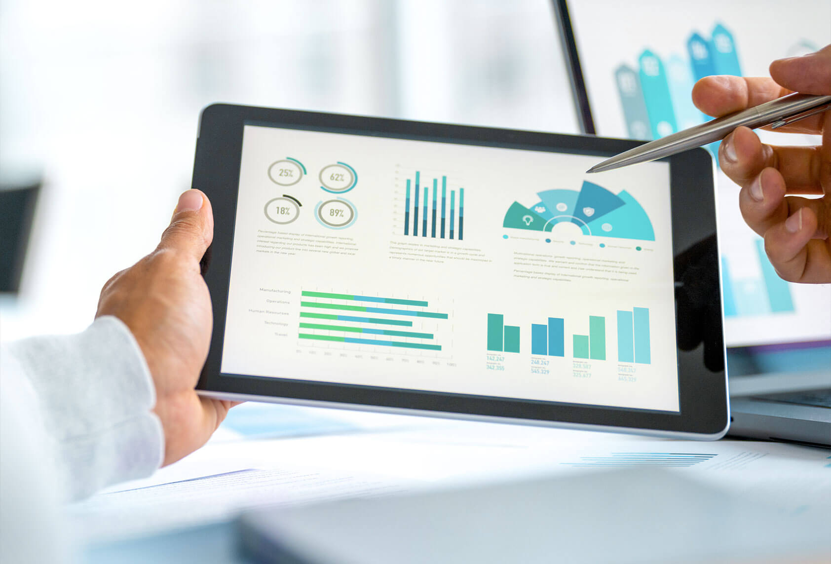 body-crm-daten-automotive Automotive, Daten-Analyse